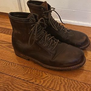 Men’s Timberland brown leather boots